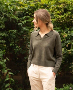 Absolut Cashmere Pia Khaki Collared Knit