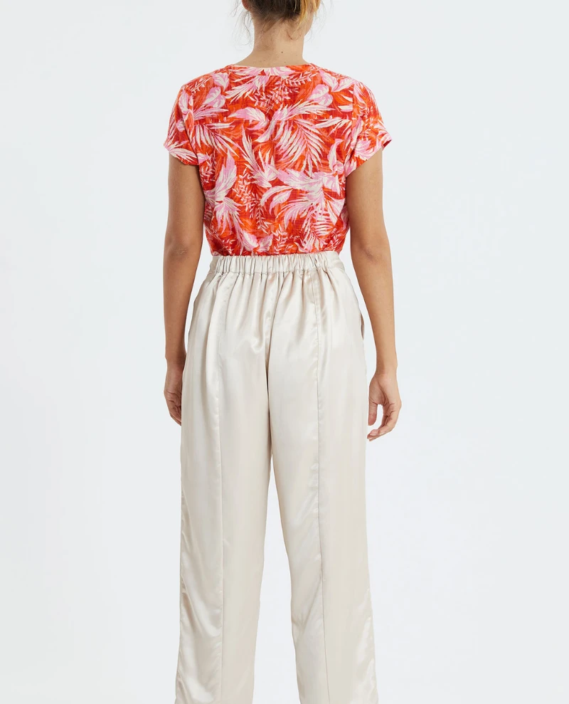 Lollys Laundry Heather Red Top - Image 3