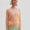 Second Female Vibse Apricot V-Neck Knit