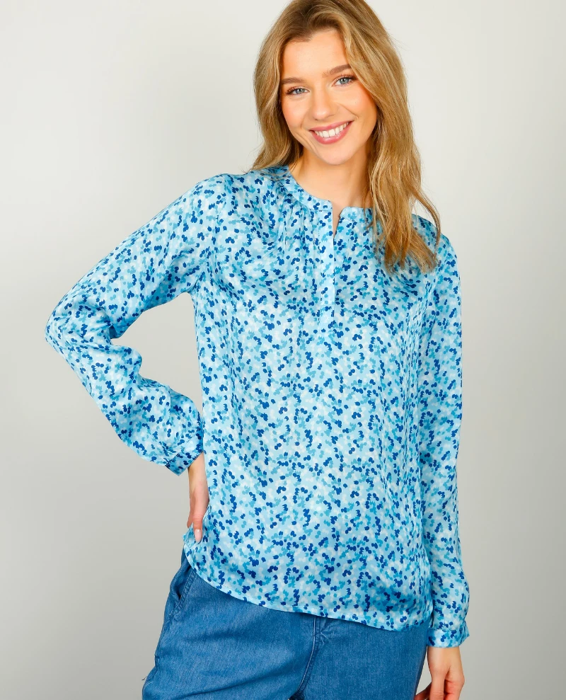 Primrose Park Sandy Open Blue Petal Shirt