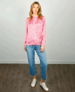 Primrose Park Sandy Open Pink Leo Shirt